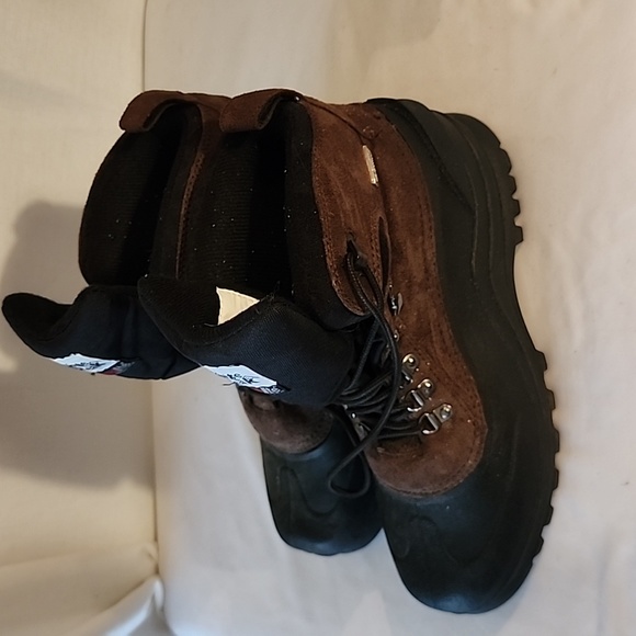 Granite Peak  waterproof boots. - Picture 3 of 8